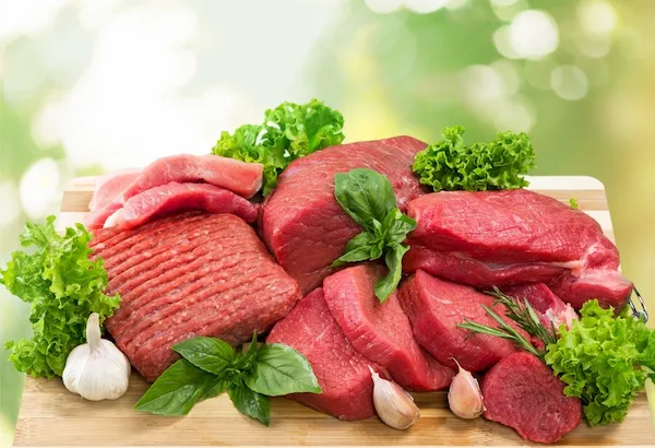 اللحوم الحمراء واللحوم العضوية