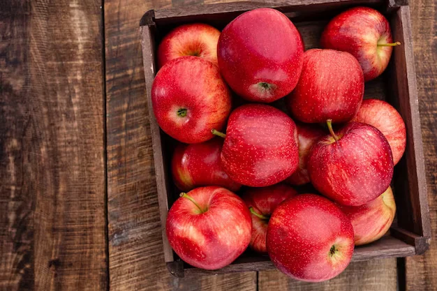 التفاح مزيل السموم الطبيعي